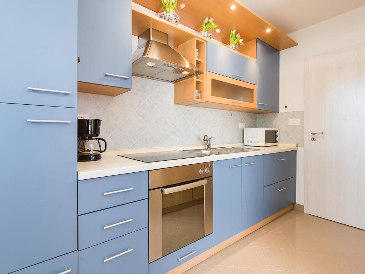 Porec Twins Apartment Экстерьер фото